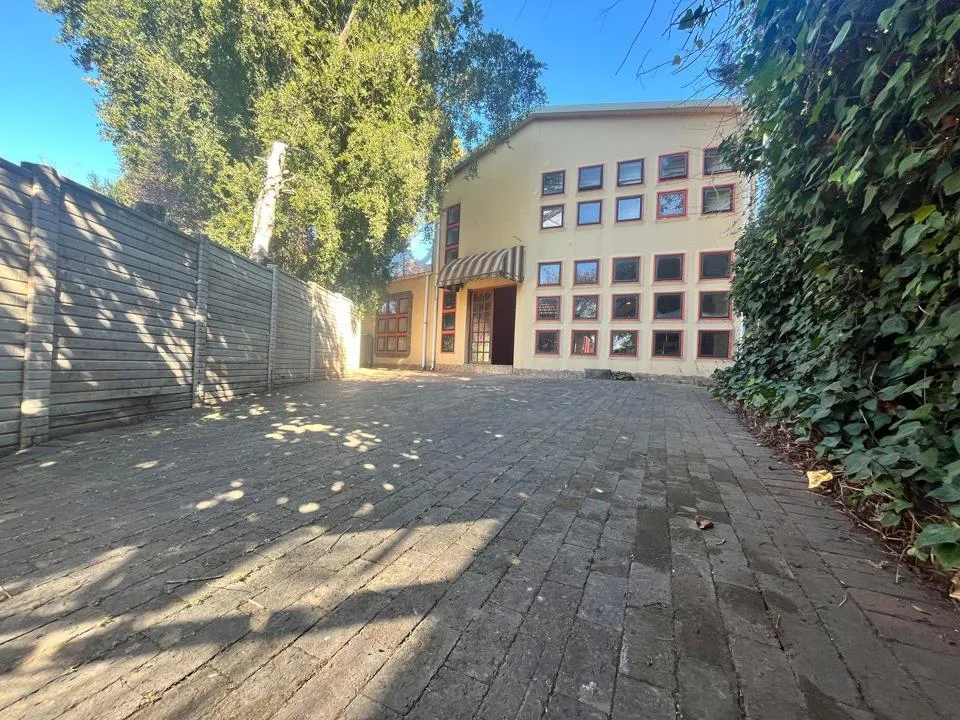 1 Bedroom Apartment / flat to rent in Greenside