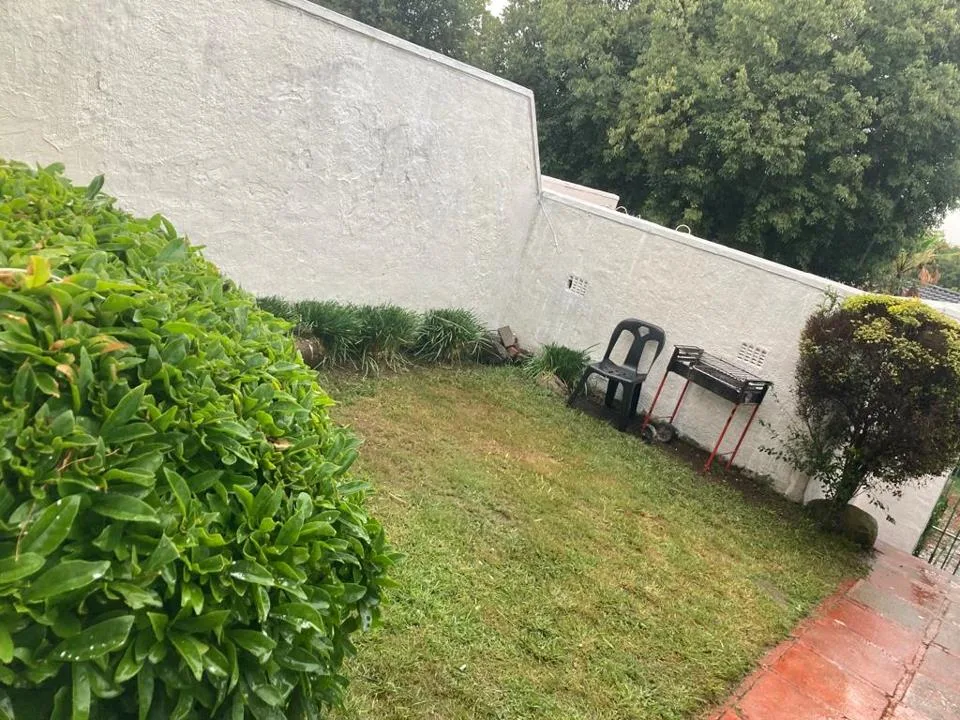 2 Bedroom Townhouse to rent in Windsor East