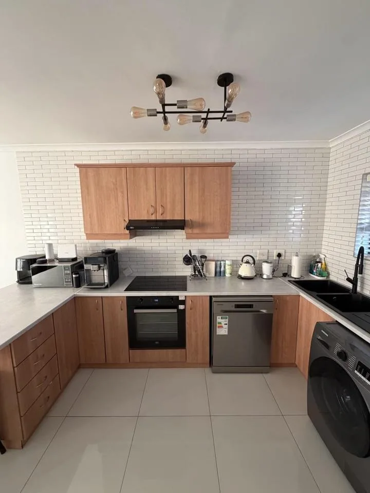 2 Bedroom Apartment / flat to rent in Burgundy Estate