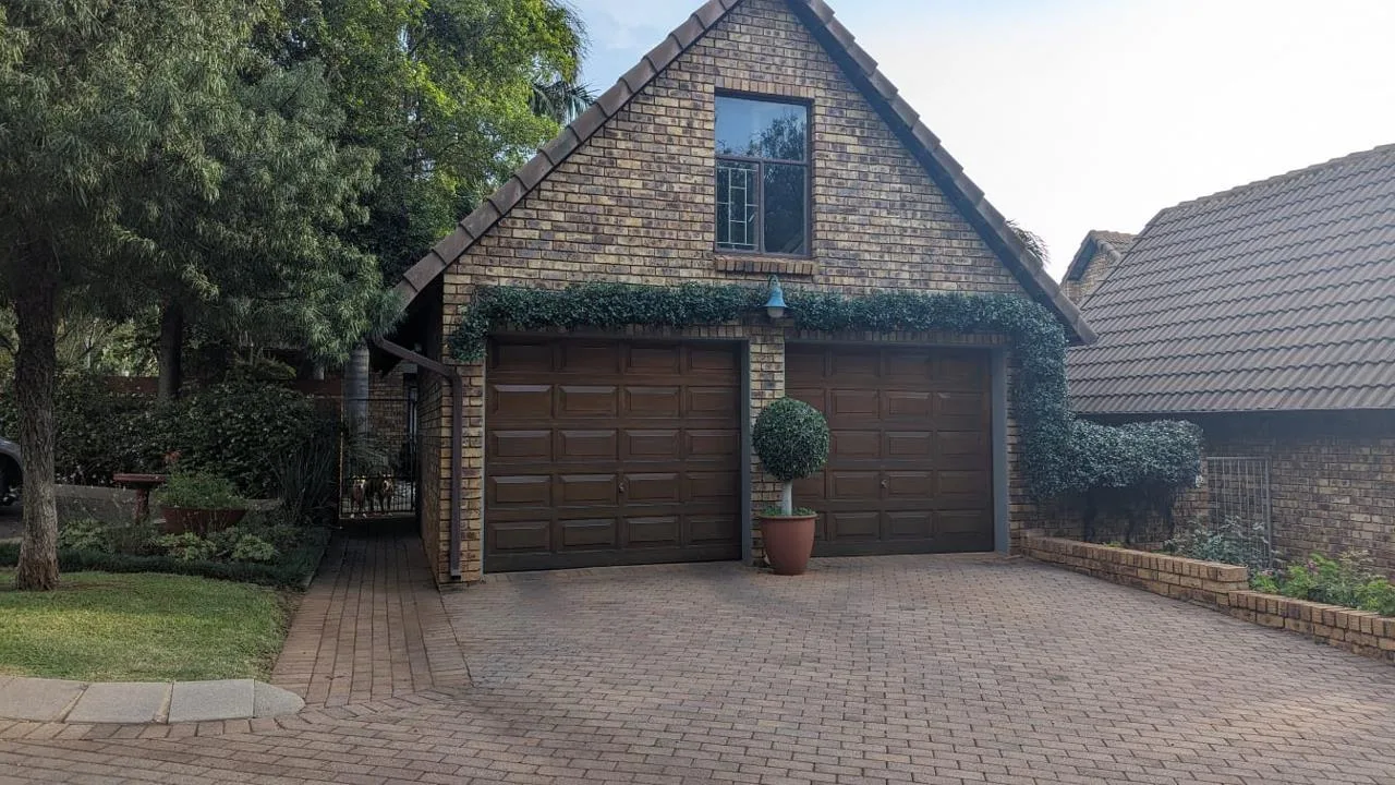 3 Bedroom Townhouse to rent in Faerie Glen