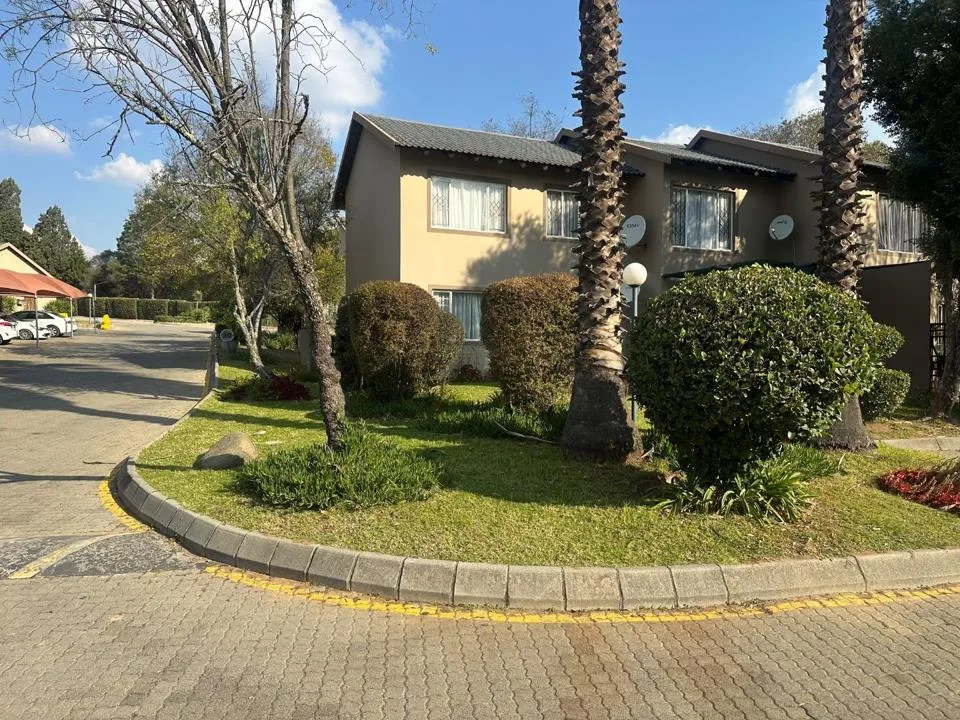 2 Bedroom Apartment / flat to rent in North Riding AH