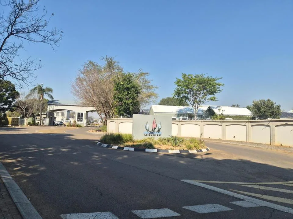 2 Bedroom Townhouse to rent in Elarduspark