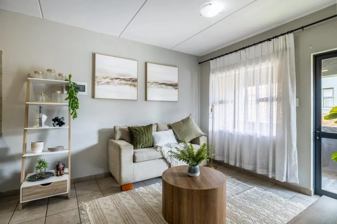 2 Bedroom Apartment / flat to rent in Olifantsvlei