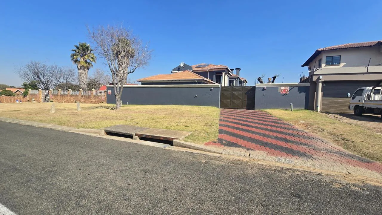 1 Bedroom House to rent in Suideroord