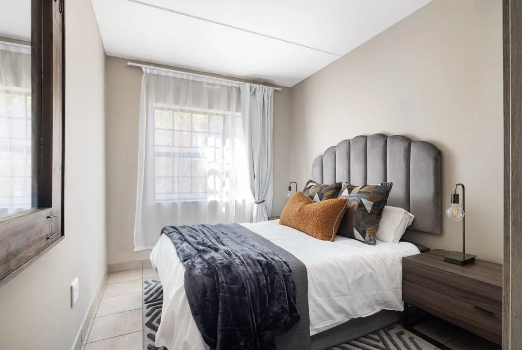 2 Bedroom Apartment / flat to rent in Heuweloord