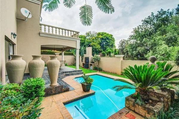 3 Bedroom House to rent in Greenstone Hill