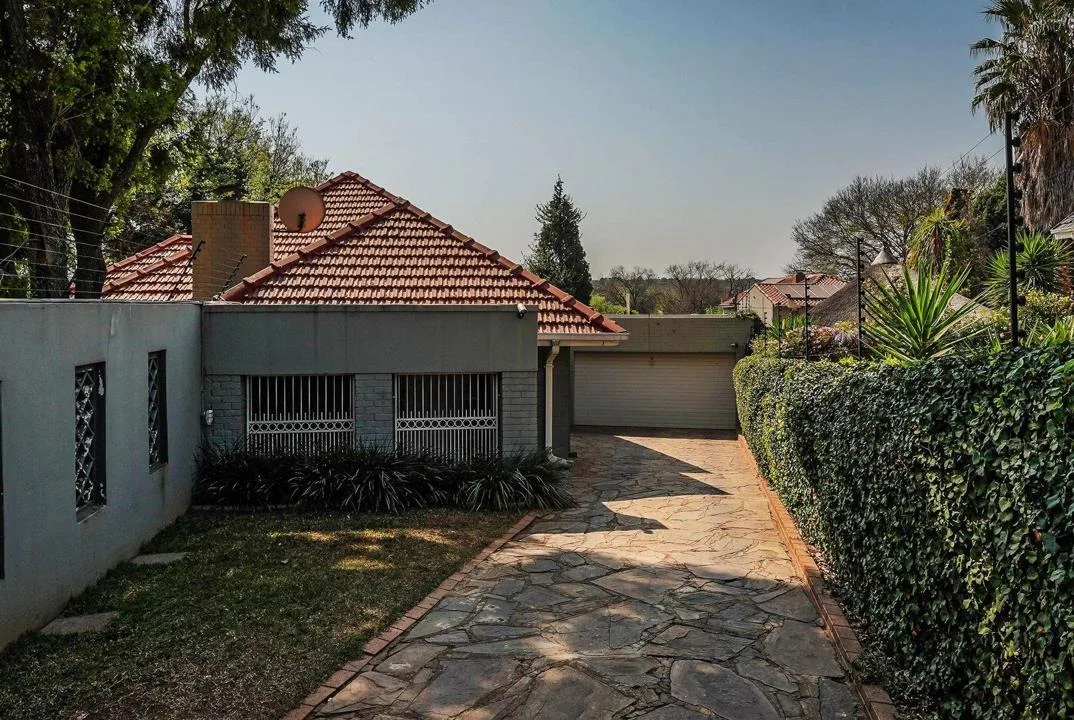 1 Bedroom Apartment / flat to rent in Greenside