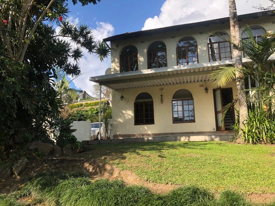3 Bedroom Townhouse to rent in Hillcrest Central