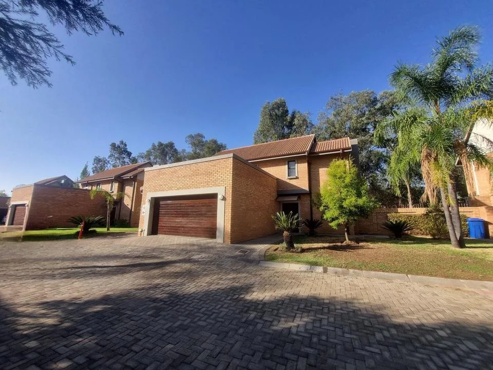 3 Bedroom Townhouse to rent in Equestria