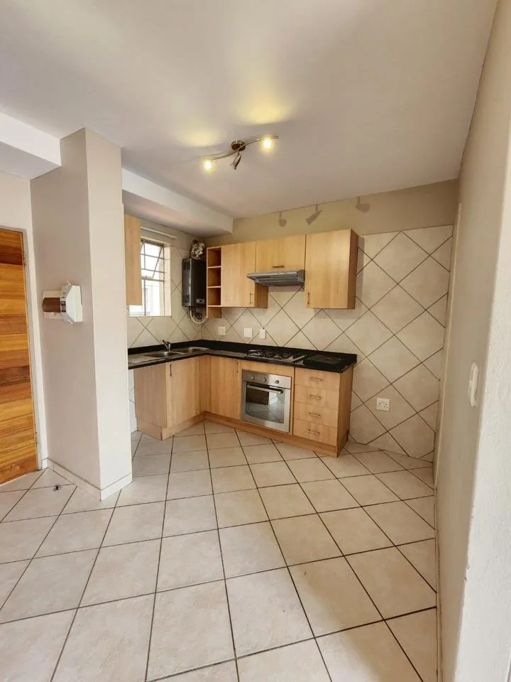 0.5 Bedroom Apartment / flat to rent in North Riding