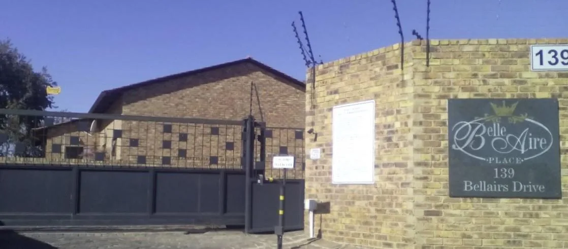 3 Bedroom Apartment / flat to rent in North Riding