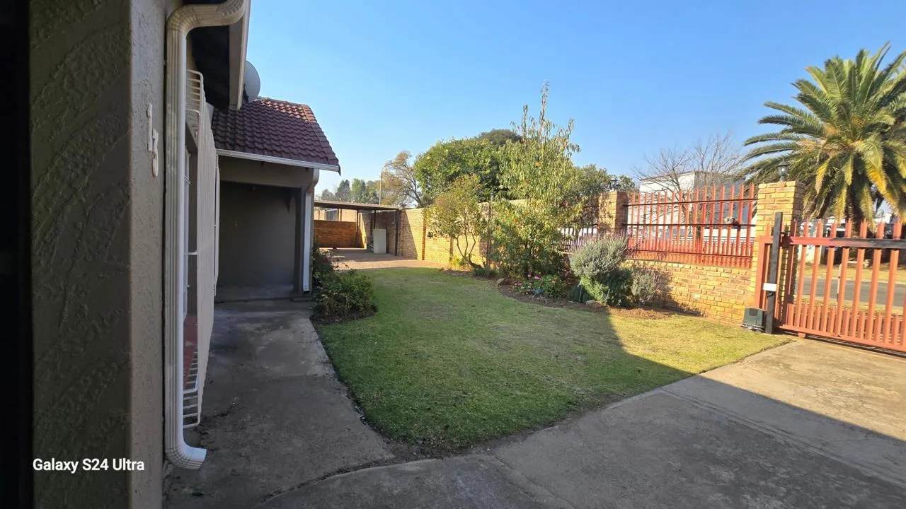 3 Bedroom House to rent in Freeway Park