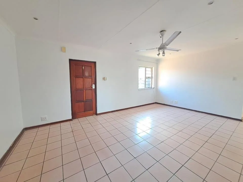 2 Bedroom House to rent in Birdswood