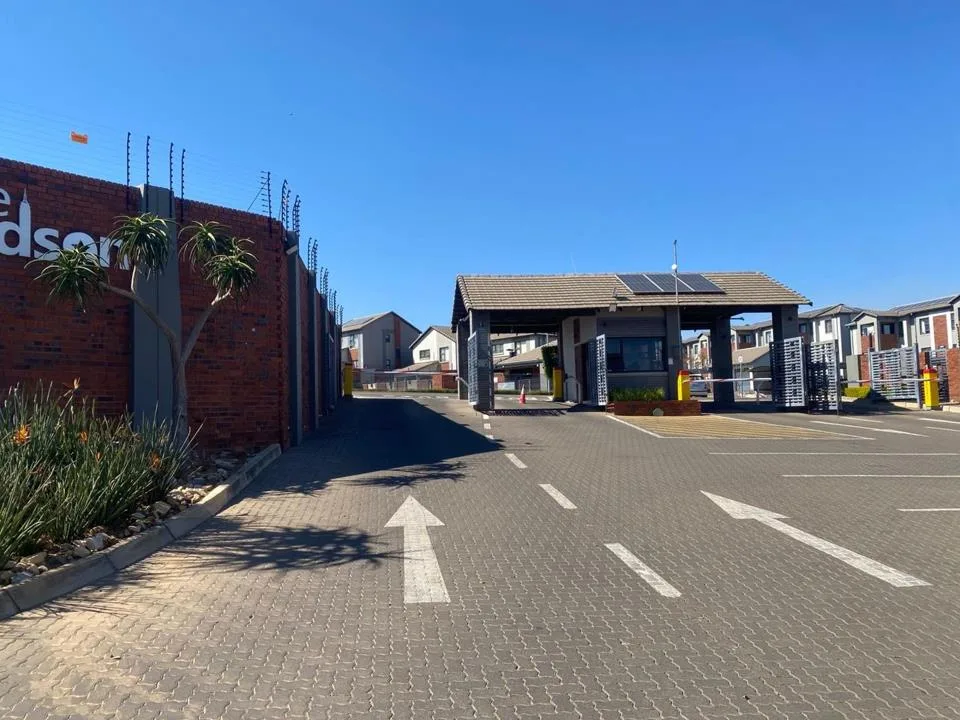 2 Bedroom Apartment / flat to rent in Amberfield