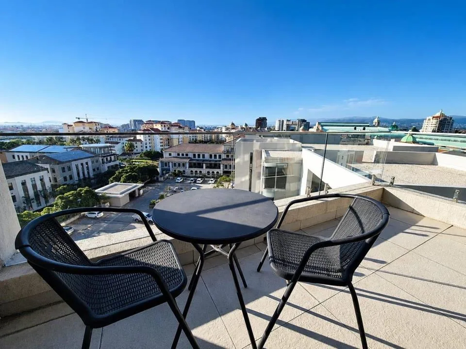 2 Bedroom Apartment / flat to rent in Century City
