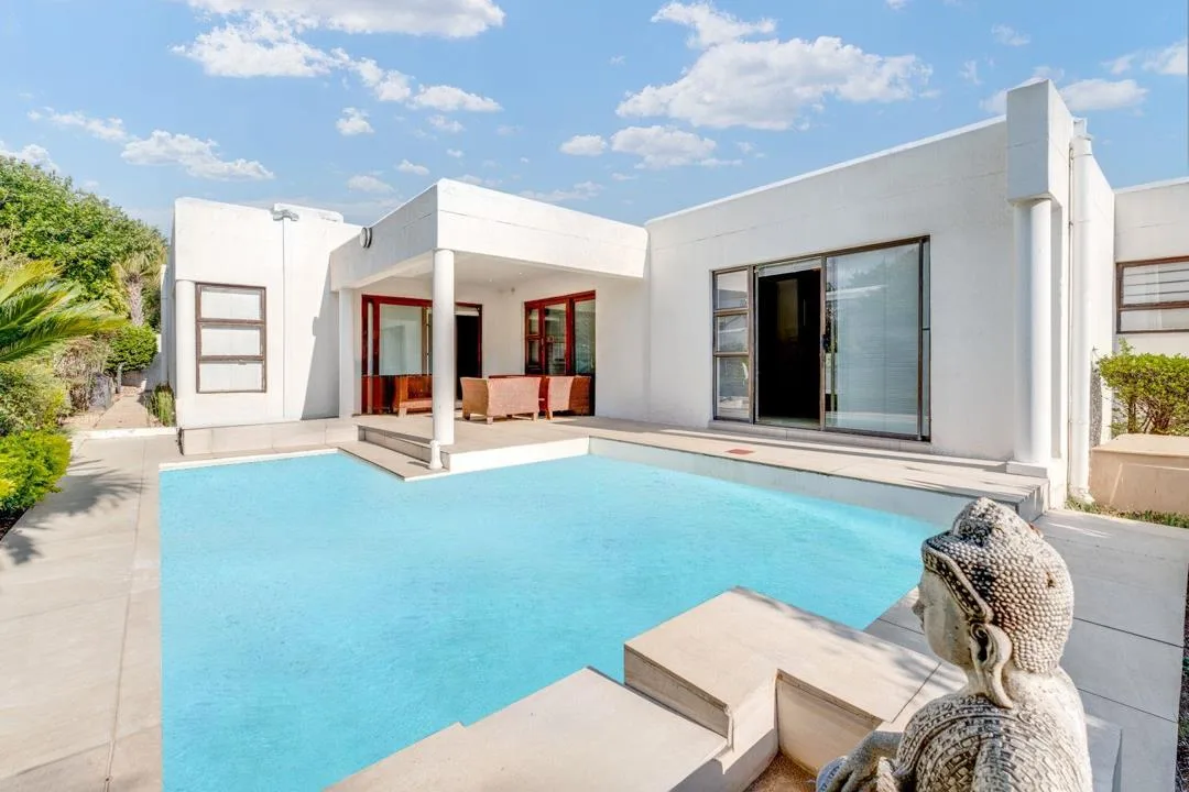 3 Bedroom Townhouse to rent in Khyber Rock
