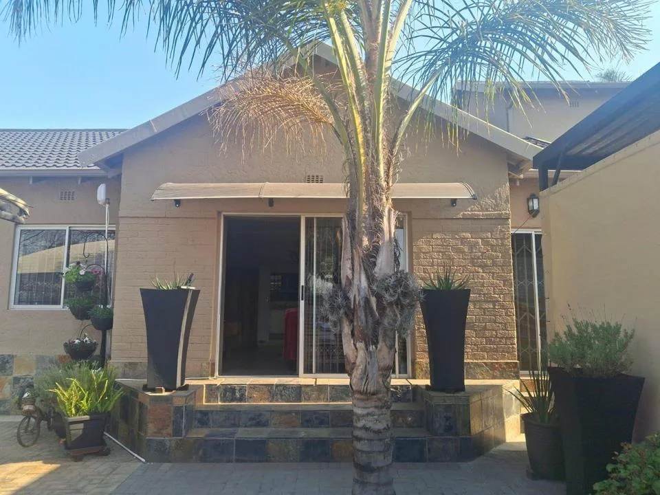 3 Bedroom House to rent in Hurlyvale