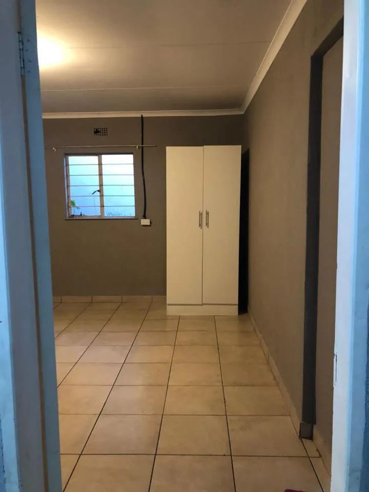 1 Bedroom House to rent in Birch Acres