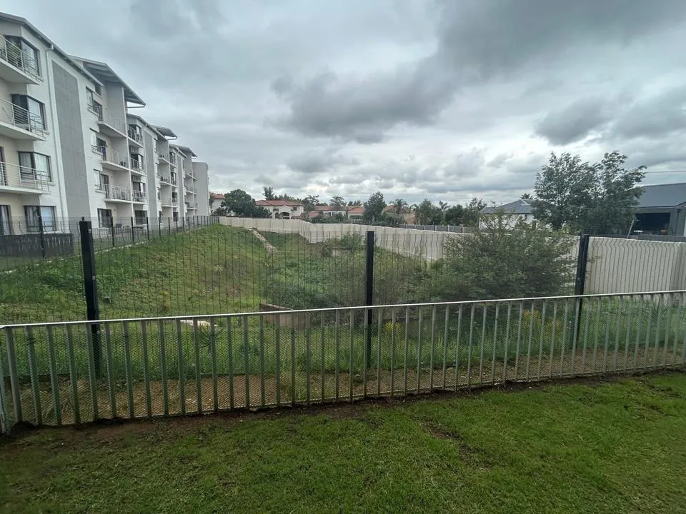 3 Bedroom Apartment / flat to rent in Fourways