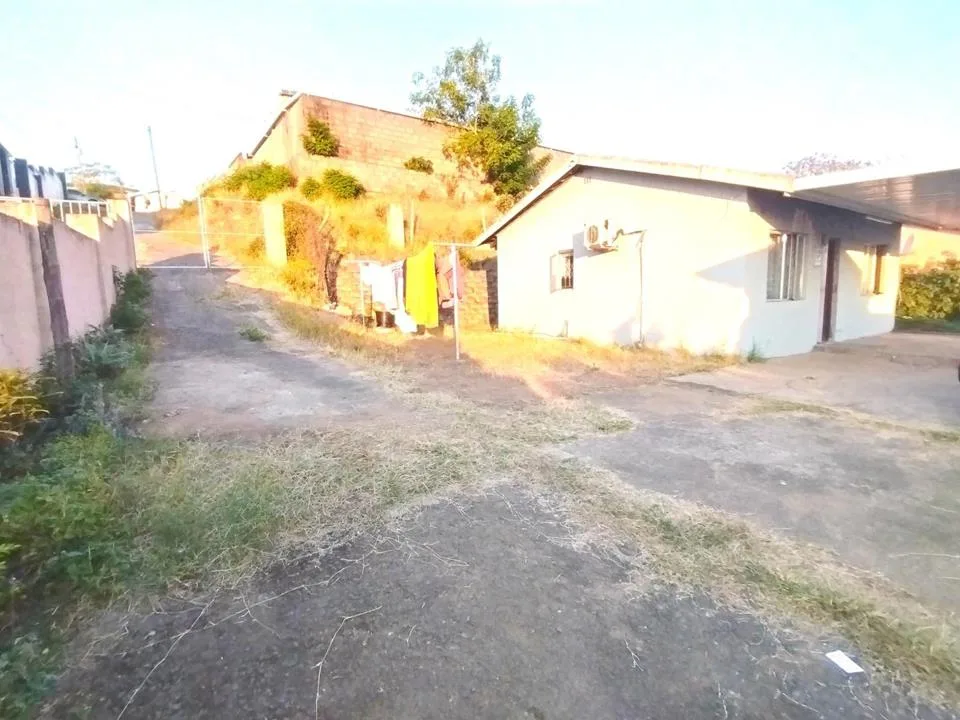 2 Bedroom House to rent in Brookdale