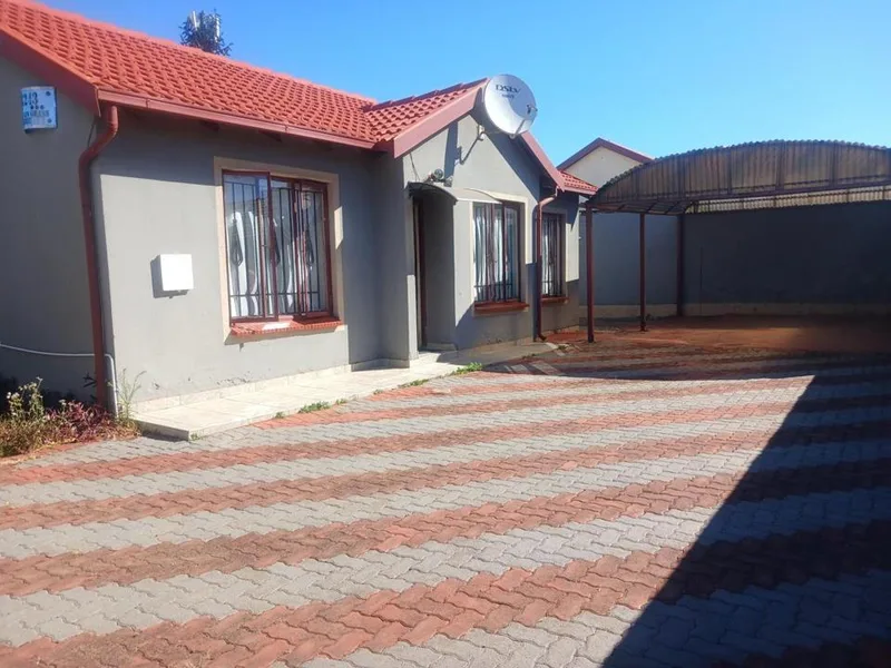 3 Bedroom House to rent in Protea Glen