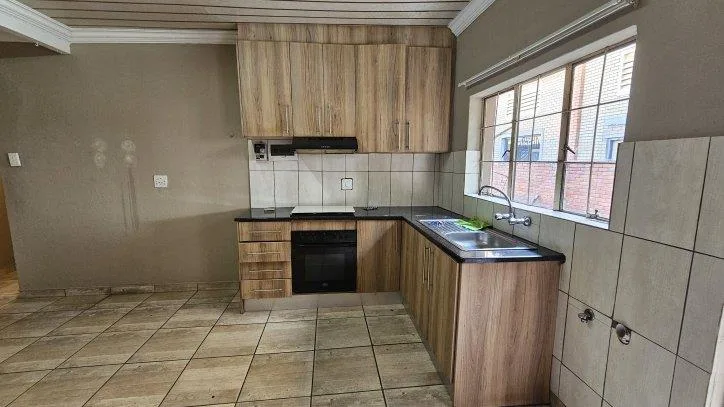 1 Bedroom Apartment / flat to rent in Pretoria North