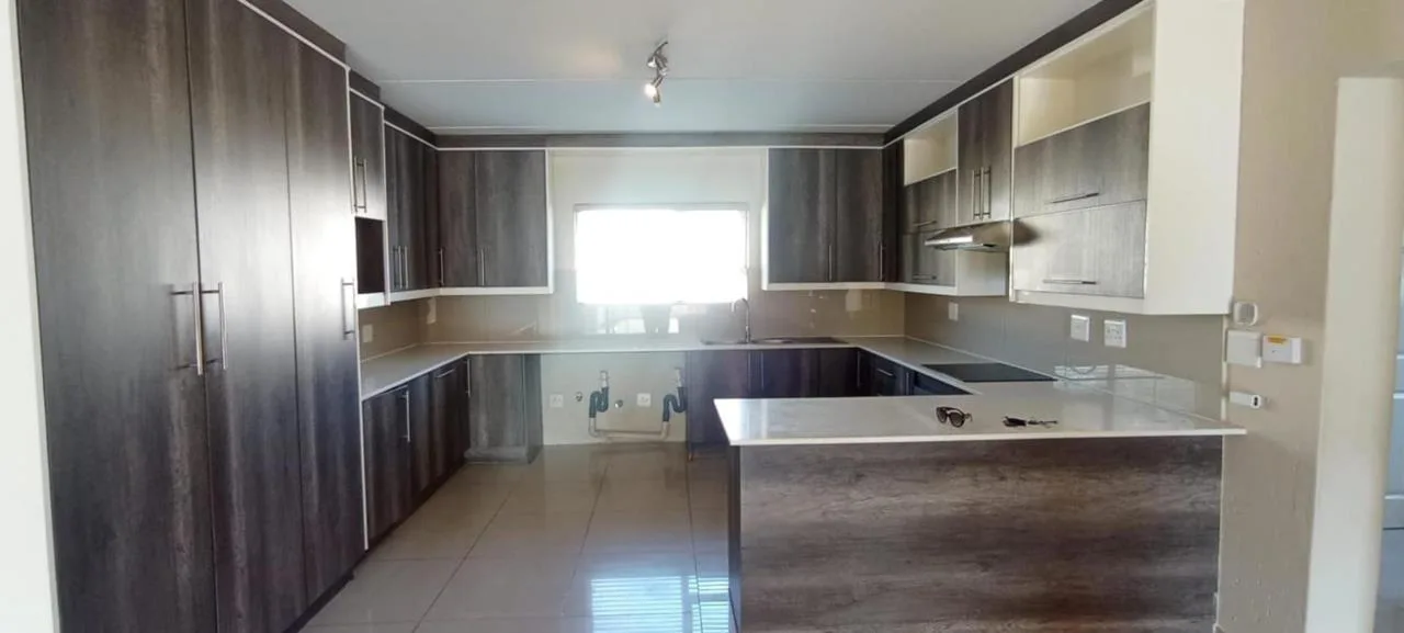 3 Bedroom Apartment / flat to rent in Morehill