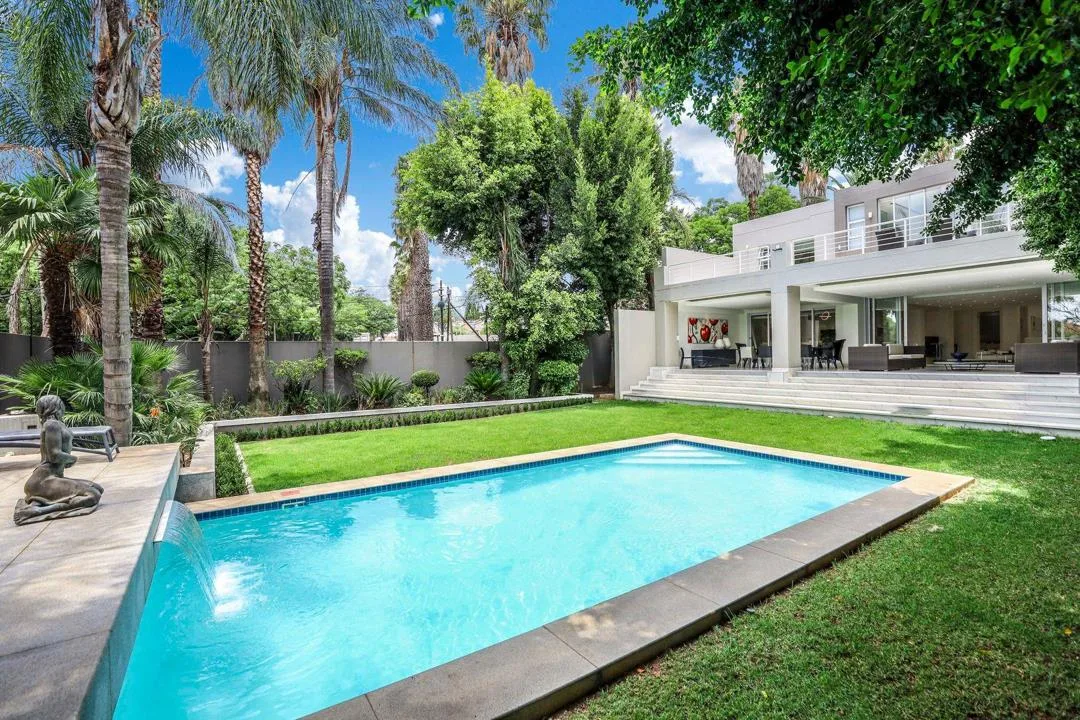 6 Bedroom Townhouse to rent in Morningside