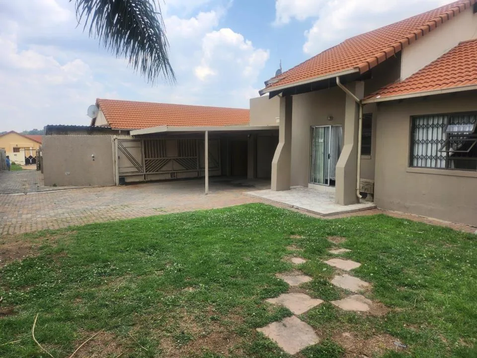 3 Bedroom House to rent in Ormonde