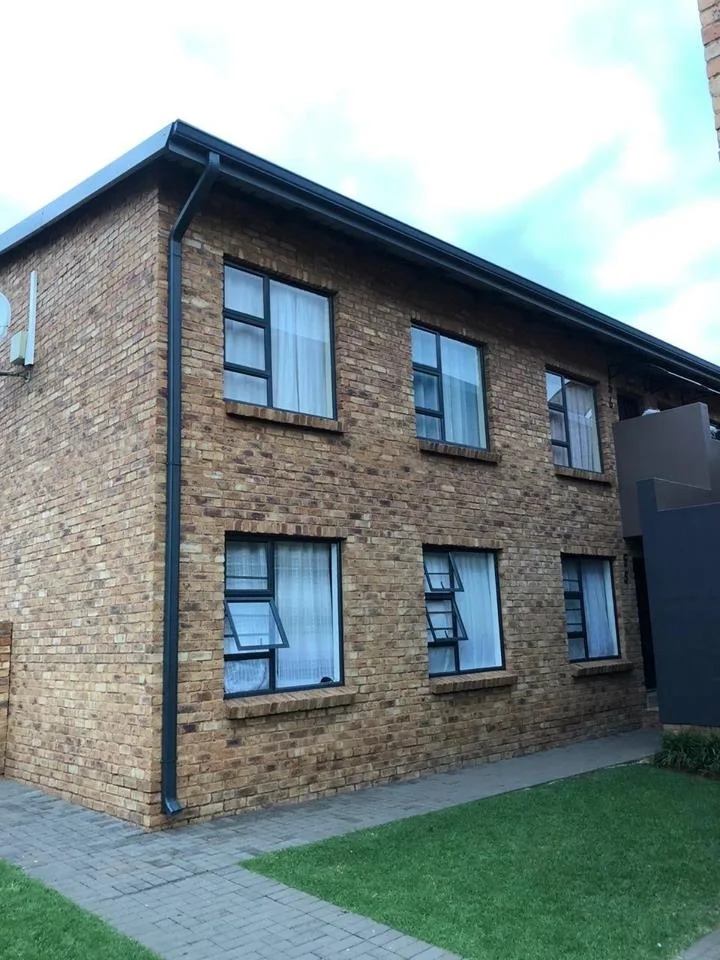 3 Bedroom Apartment / flat to rent in Albertsdal