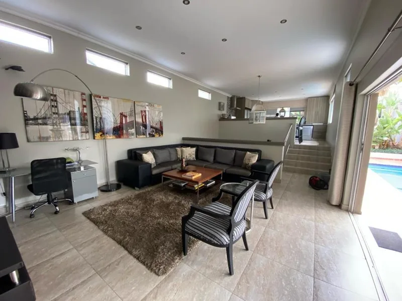 2 Bedroom Townhouse to rent in Waterkloof Ridge