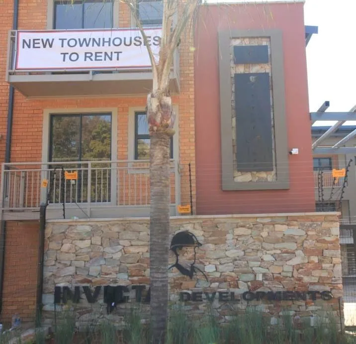 2 Bedroom Apartment / flat to rent in Florauna
