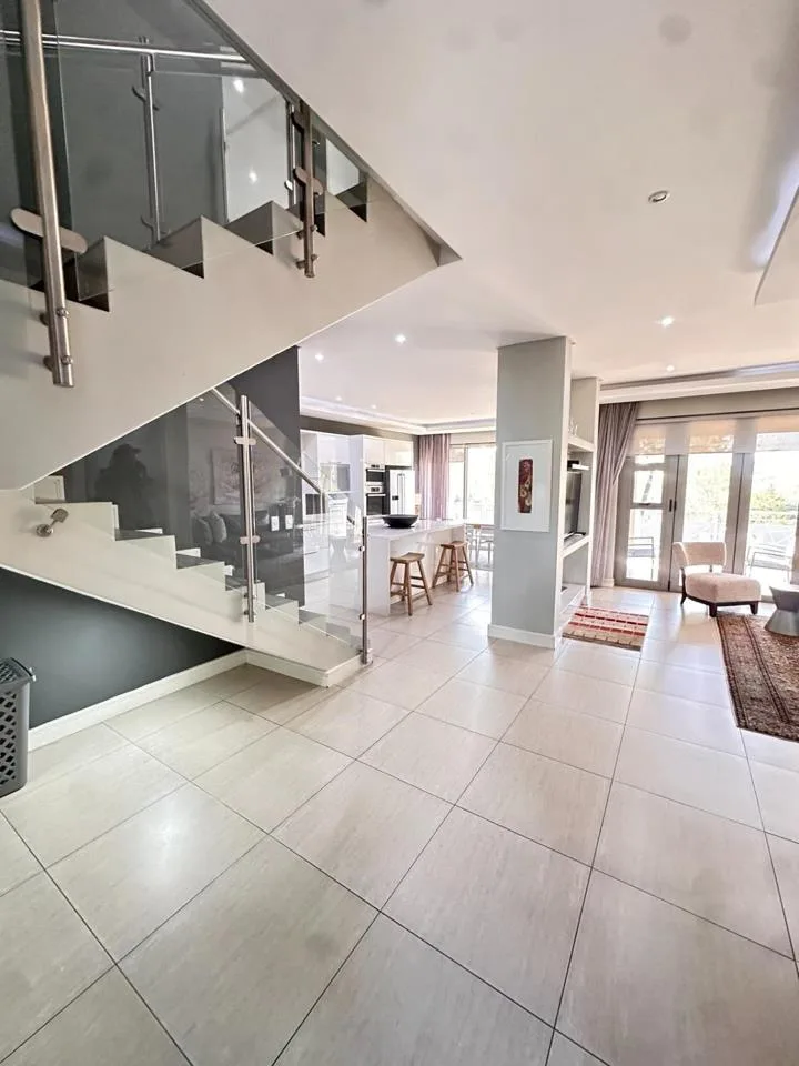 3 Bedroom Townhouse to rent in Morningside
