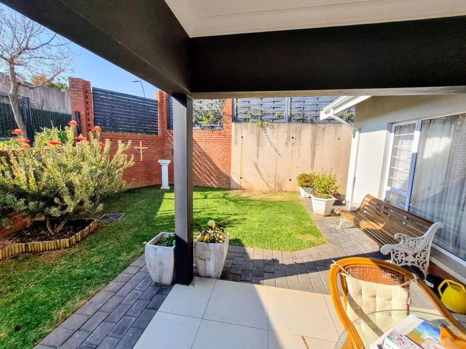 2 Bedroom House to rent in Waterkloof Marina Retirement Estate