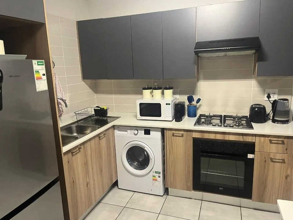 3 Bedroom Apartment / flat to rent in Linbro Park