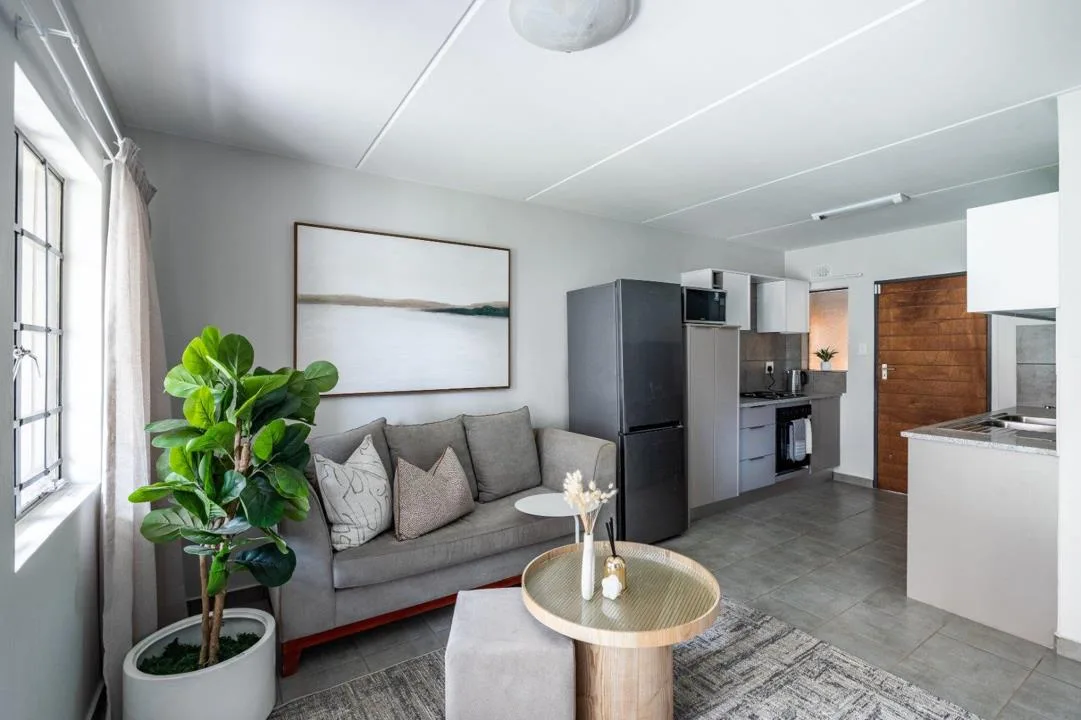 2 Bedroom Apartment / flat to rent in South Hills