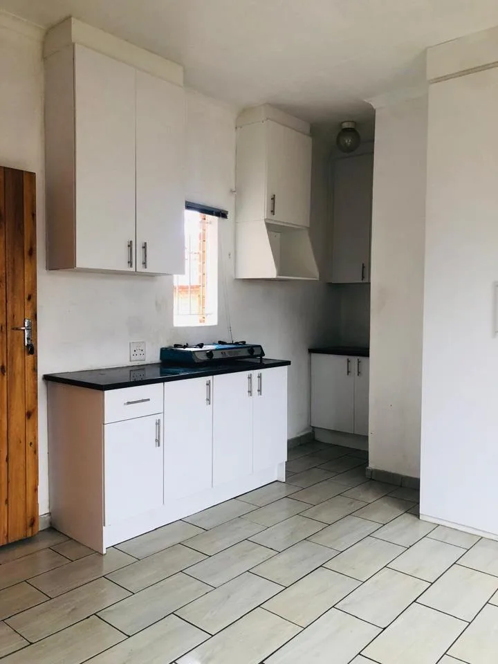 Apartment / flat to rent in Country View