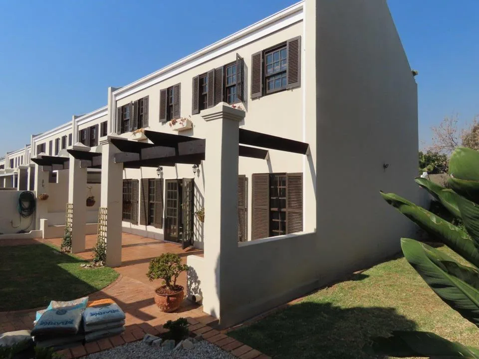 3 Bedroom Townhouse to rent in Menlyn