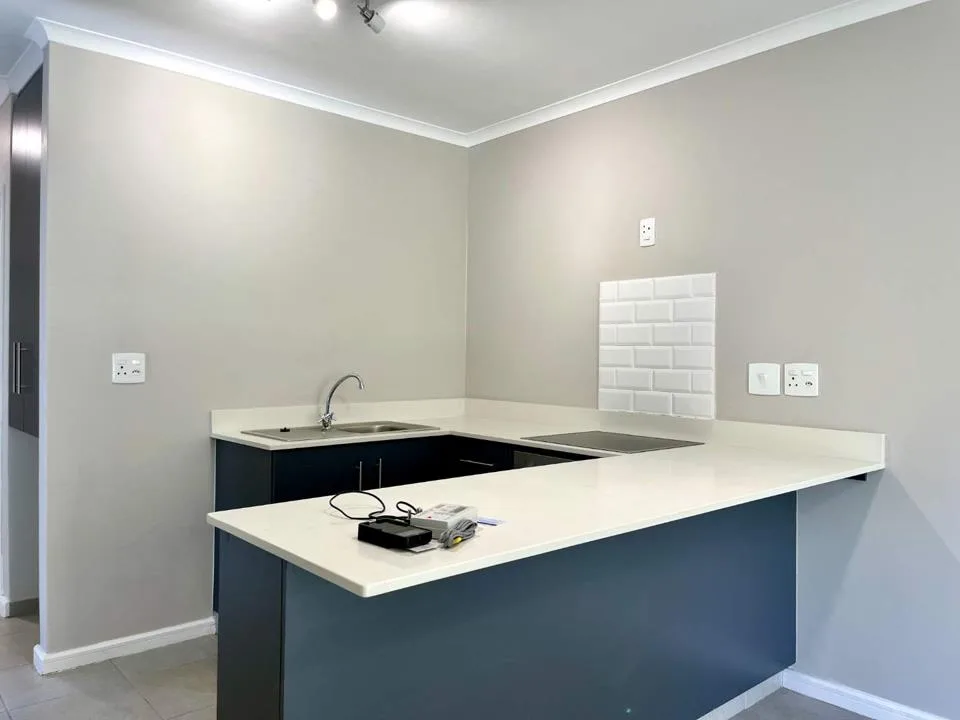 2 Bedroom Apartment / flat to rent in Waterfall