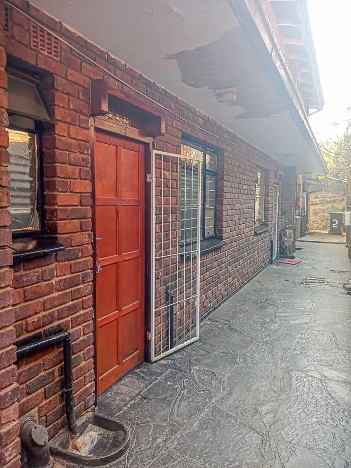 Apartment / flat to rent in Rosettenville