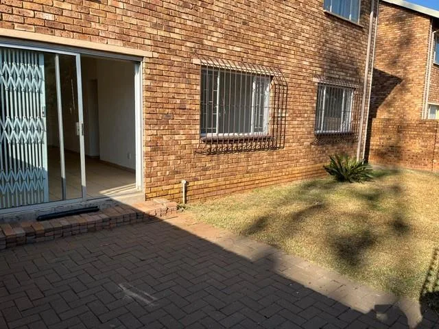 3 Bedroom Townhouse to rent in Terenure