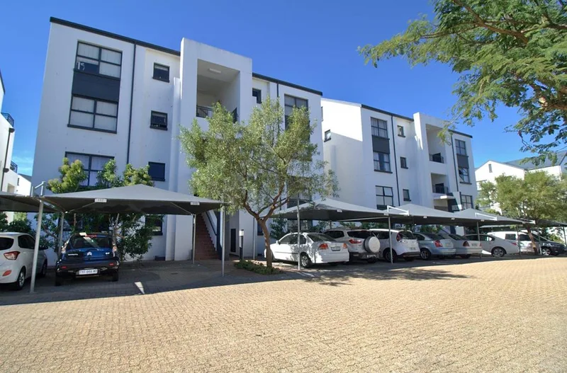 2 Bedroom Apartment / flat to rent in De Velde