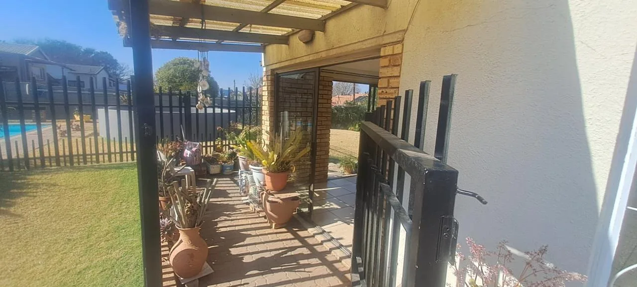 2 Bedroom Apartment / flat to rent in Elspark