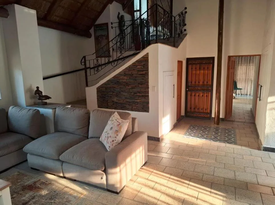 2 Bedroom House to rent in Edenburg