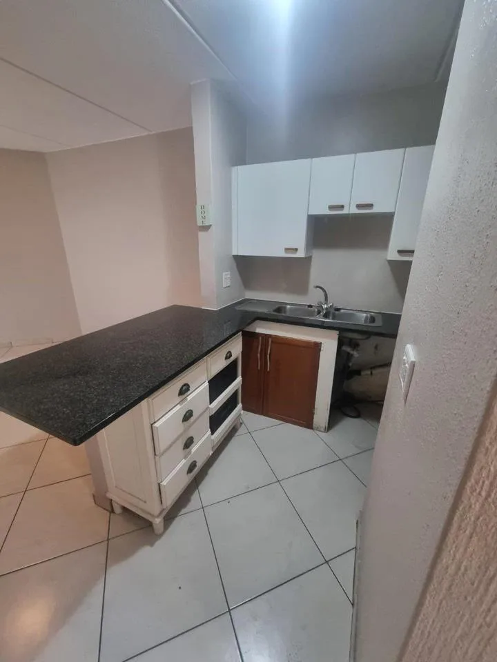 Apartment / flat to rent in Bryanston