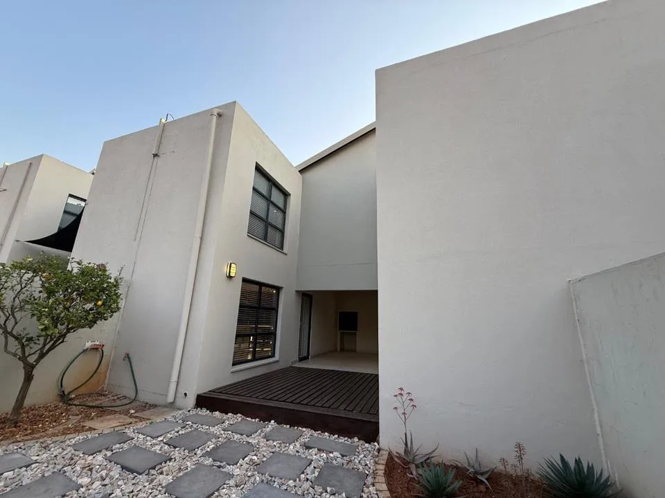 3 Bedroom Townhouse to rent in Die Wilgers