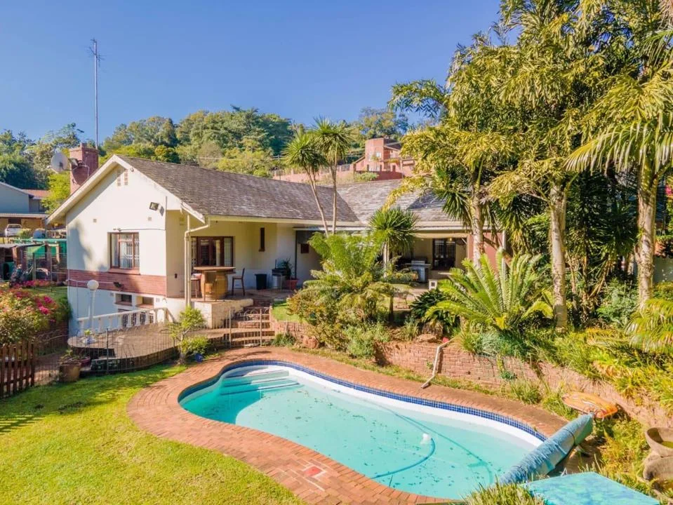 4 Bedroom House to rent in Kloof