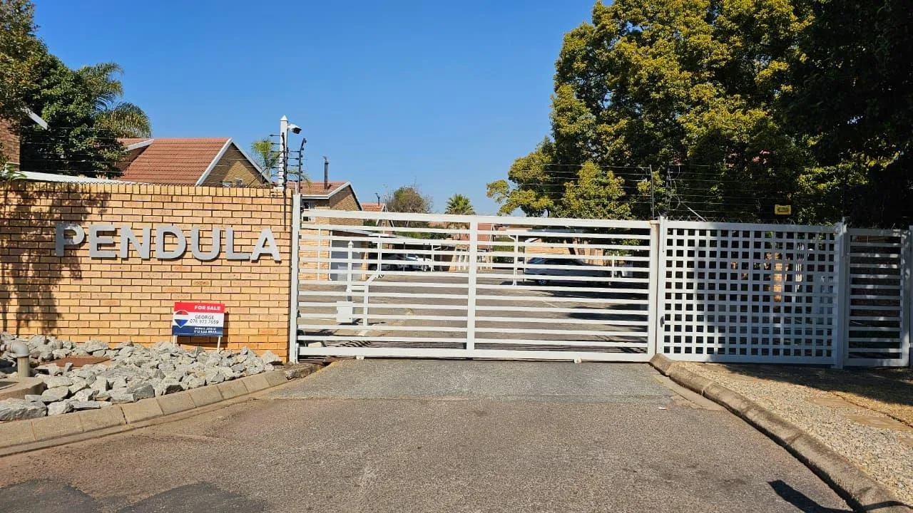 3 Bedroom Townhouse to rent in Celtisdal