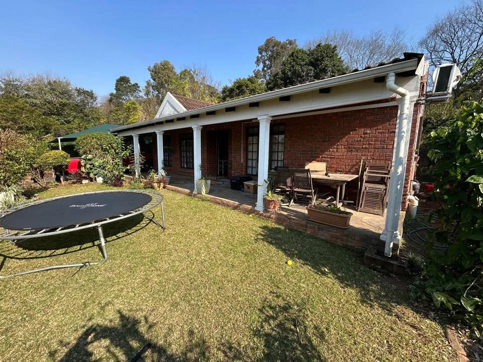3 Bedroom Townhouse to rent in Blackridge