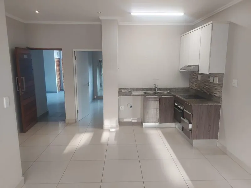 2 Bedroom Apartment / flat to rent in Umhlanga Ridge